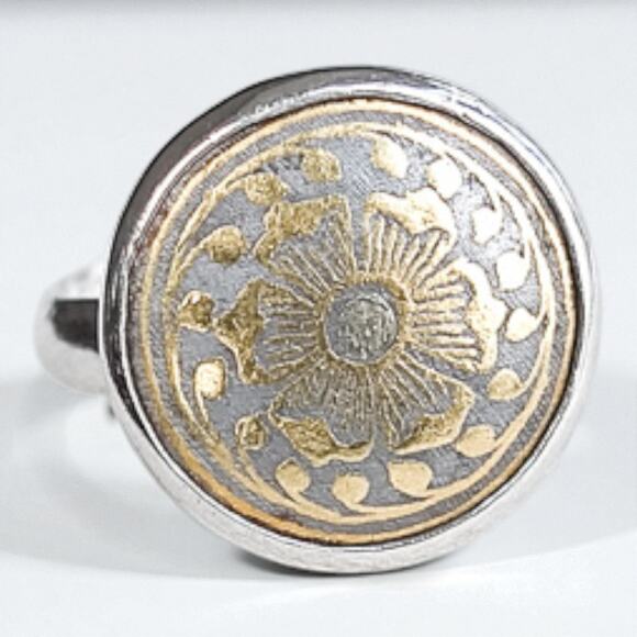 Vintage 925 Silver Signet Flower Ring Gold Plated Accent Size 9 Two Tone - Picture 1 of 8
